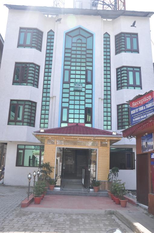 Hotel Azad Durgjan Exterior photo