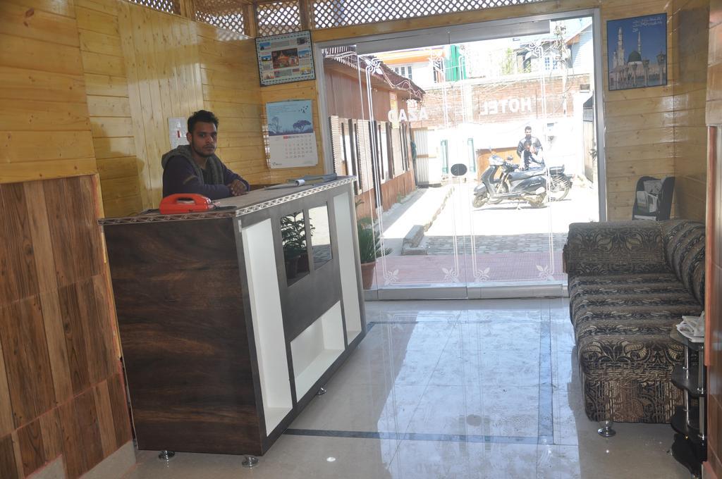 Hotel Azad Durgjan Exterior photo