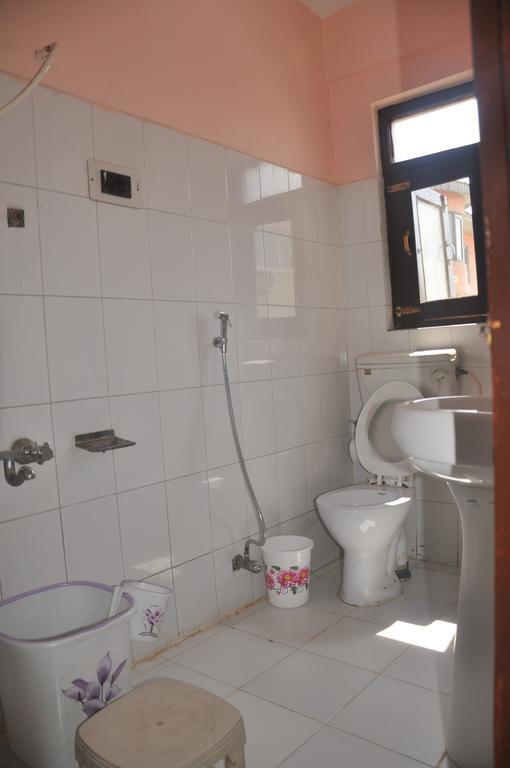 Hotel Azad Durgjan Room photo