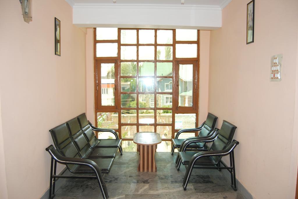 Hotel Azad Durgjan Exterior photo